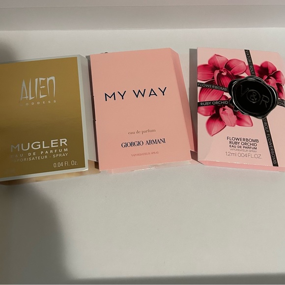 Giorgio Armani Other - Perfume samples set of 3 ❤️Final Price❤️